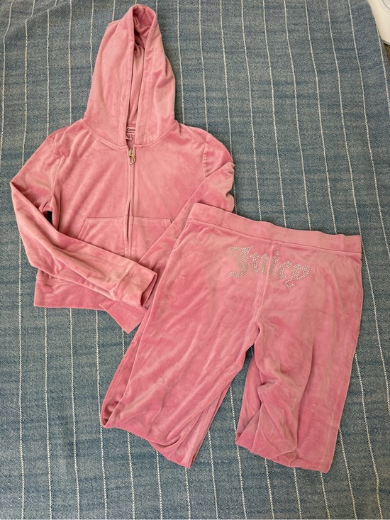 Juicy Couture Other - Juicy Couture Pink Velour Hoodie & Shorts Set